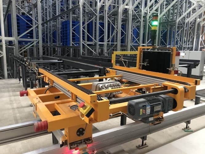 Automated warehouse RGVs